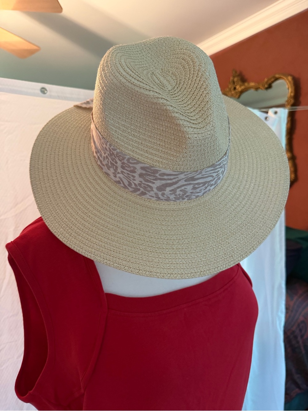 Vince Camuto Beige Straw Fedora with Leopard-Print Band